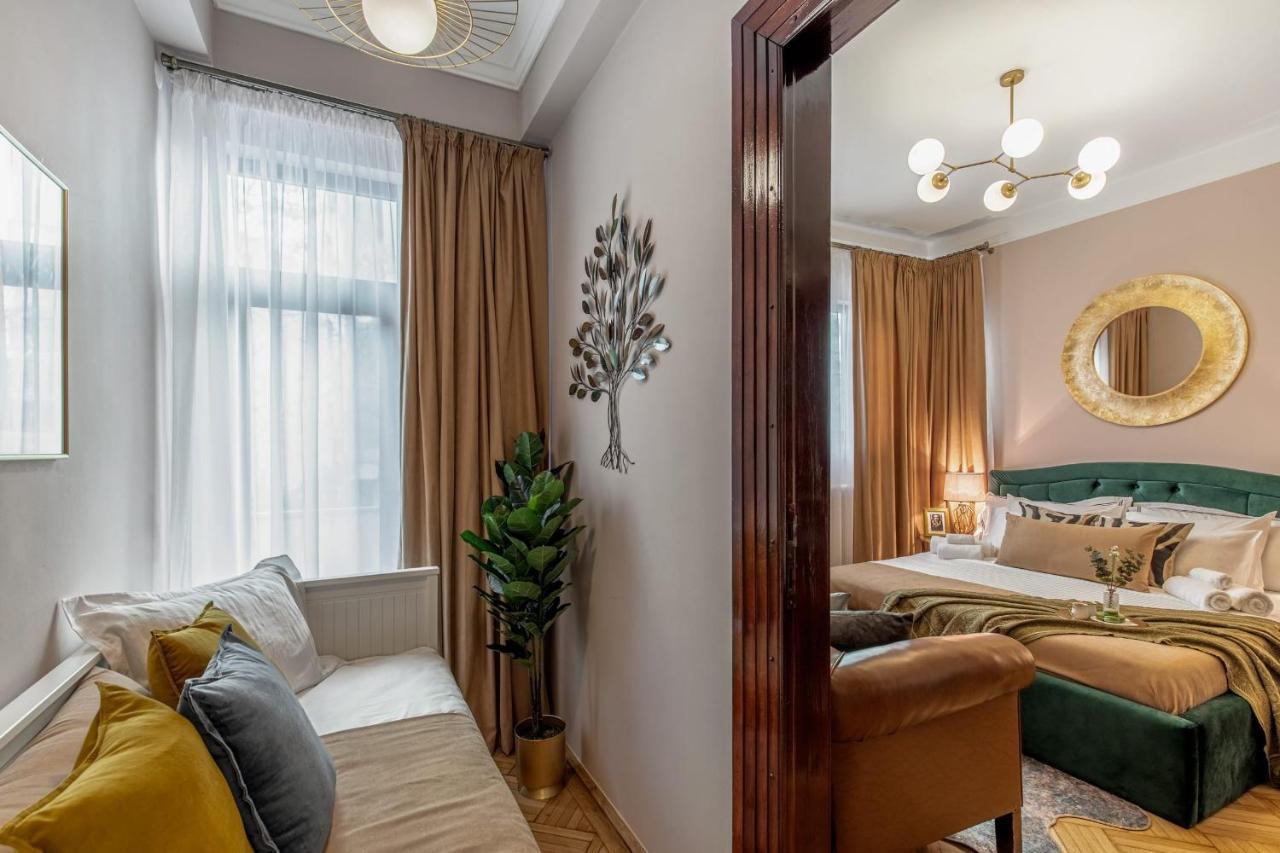 Holt - The Great Gatsby Villa Bucureşti Ngoại thất bức ảnh