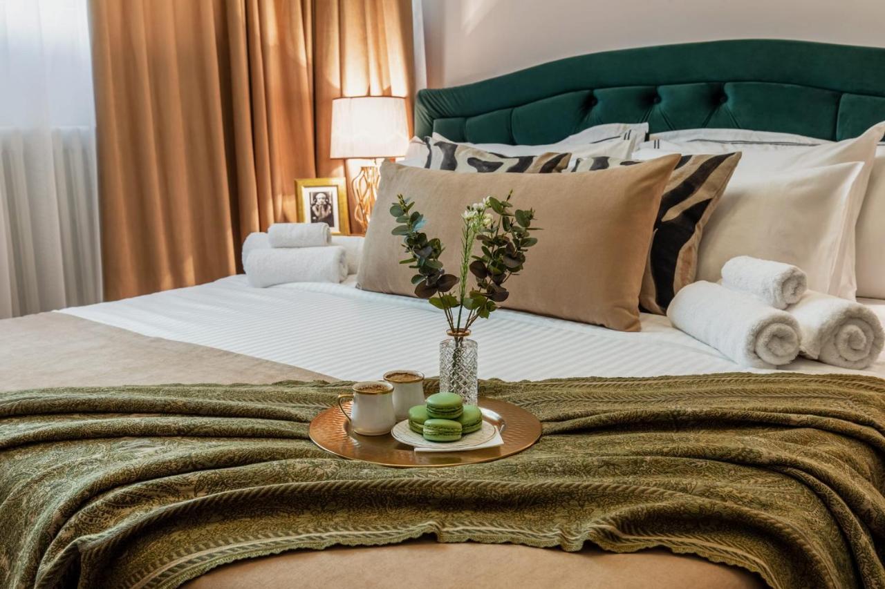 Holt - The Great Gatsby Villa Bucureşti Ngoại thất bức ảnh